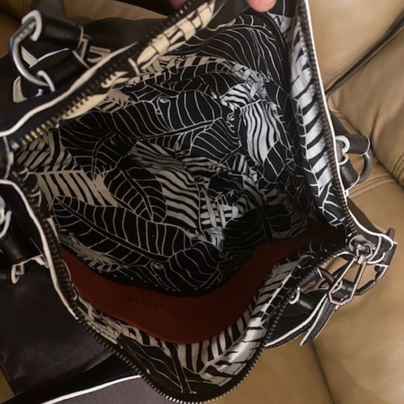 Liebeskind Berlin shoulder bag gently used - Picture 6 of 7